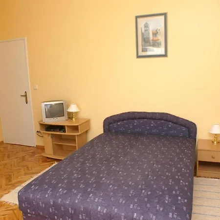 Apartment With A Parking Space - 4172 Vodice