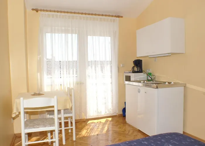 With A Parking Space - 4172 Appartement