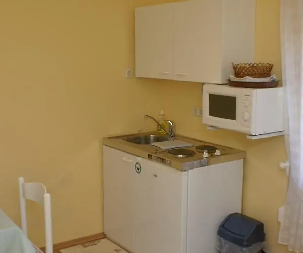 With A Parking Space - 4172 Appartement Vodice