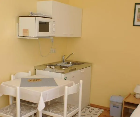 With A Parking Space - 4172 Appartement