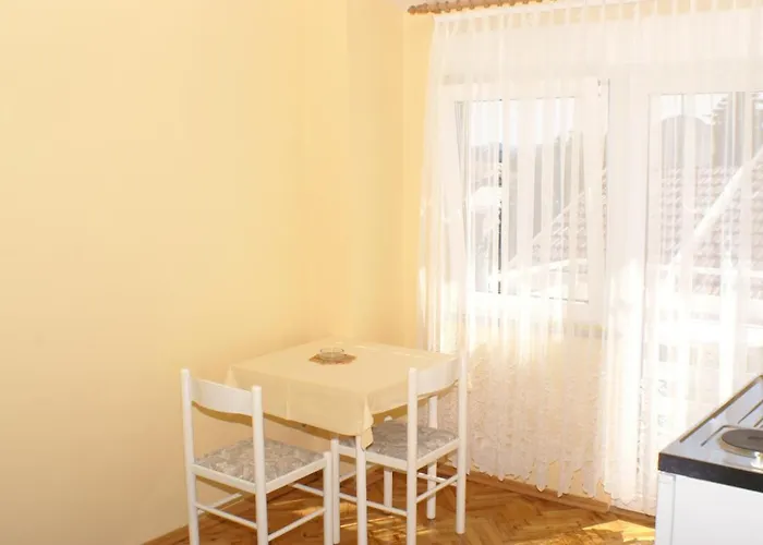 With A Parking Space - 4172 Appartement